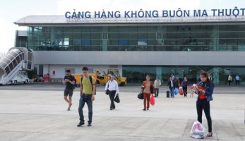 Cảng Hàng không Buôn Ma Thuột tạm dừng khai thác một số chuyến bay đi, đến vì dịch Covid-19